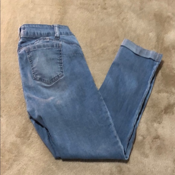 Jeans - Picture 3 of 4